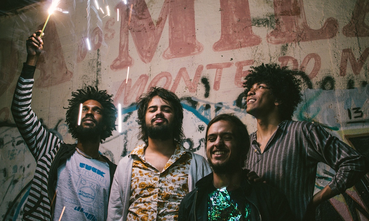 Entrevista Boogarins