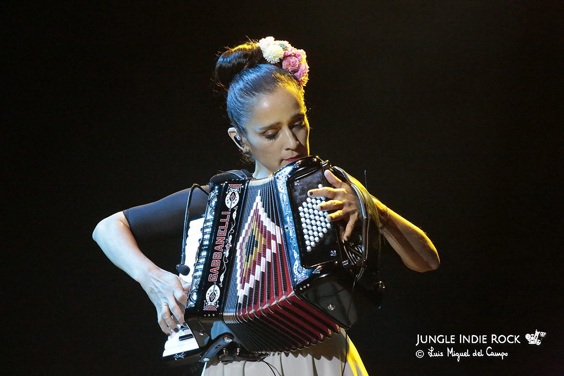 Julieta Venegas en Alcalá crónica