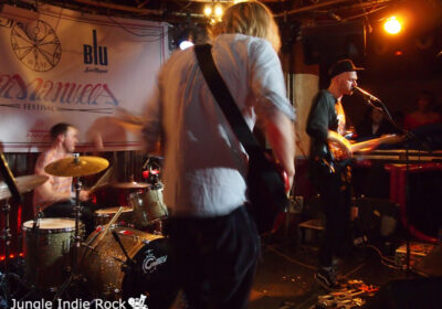 Male Bonding Villamanuela