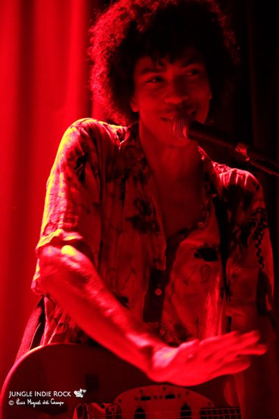 Dinho Almeida. | Foto: Luis Miguel del Campo. Dinho Almeida